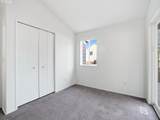 2556 Norwood St - Photo 24