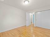 9333 Lombard St - Photo 17