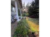 15984 Brook Ct - Photo 6