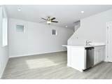 1329 Clark Ave - Photo 4