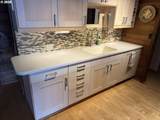 6901 Oaks Park Way - Photo 10