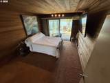 6901 Oaks Park Way - Photo 14
