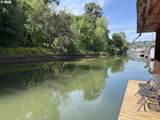 6901 Oaks Park Way - Photo 29