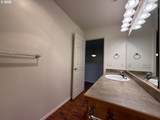 815 Old County Rd - Photo 23