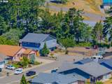 1602 Ash St - Photo 6