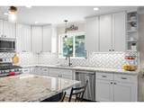 1602 Ash St - Photo 8
