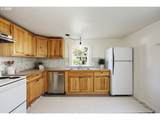 180 Spring St - Photo 16
