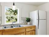 180 Spring St - Photo 17