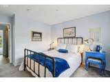 2764 Mcloughlin Blvd - Photo 39