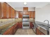 821 11TH Ave - Photo 18