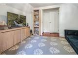 2933 Fairview Blvd - Photo 34