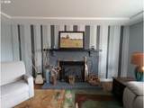 2302 Cedar Pl - Photo 4