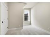 12380 Silvertip St - Photo 16