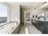 12380 Silvertip St - Photo 21