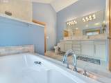 1390 Sea Ridge Ln - Photo 32