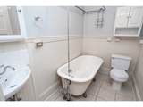 2109 Irving St - Photo 15