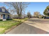 1680 Maple Ct - Photo 8
