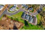 925 Fairway Dr - Photo 10