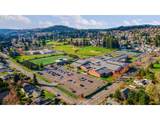 925 Fairway Dr - Photo 40