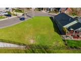 925 Fairway Dr - Photo 6