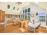 1050 Shady Cove Ln - Photo 16