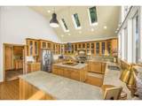 1050 Shady Cove Ln - Photo 19