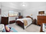 1900 Carden Ave - Photo 17