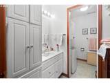 1900 Carden Ave - Photo 20