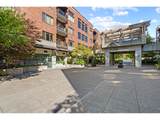 400 8TH St - Photo 2