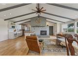 1325 College St - Photo 8