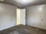2215 24TH St - Photo 12