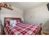 206 1ST St - Photo 16