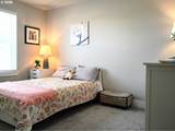 17649 Cobb Ln - Photo 26