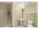 922 11TH Ave - Photo 26