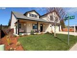 2031 9TH St - Photo 1