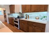 2031 9TH St - Photo 16