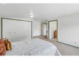 2522 Marshall Ave - Photo 11