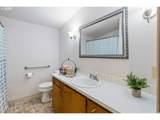 2522 Marshall Ave - Photo 23