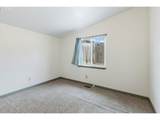 2522 Marshall Ave - Photo 24