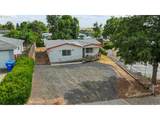 2522 Marshall Ave - Photo 34