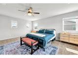 1397 Farmington Dr - Photo 16