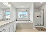 1397 Farmington Dr - Photo 17