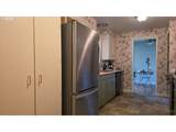 1047 Baxter St - Photo 11