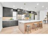 239 Flower St - Photo 6