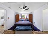 666 Ferry Ave - Photo 19