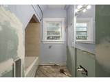 9105 Seward Ave - Photo 11