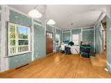 9105 Seward Ave - Photo 4
