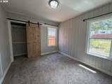 1325 Pine St - Photo 23