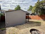 1325 Pine St - Photo 24