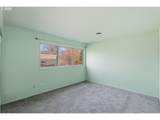 17570 Shorewood Dr - Photo 16